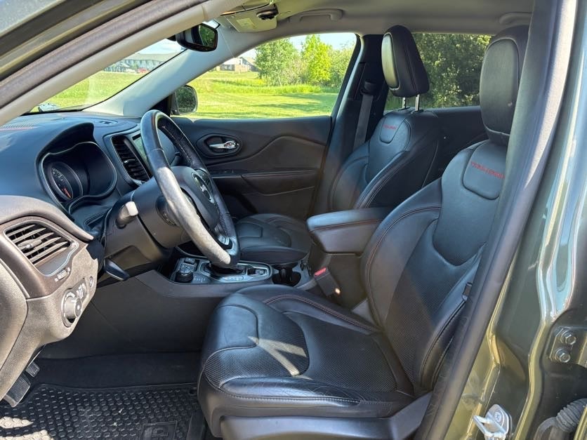 2019 Jeep Cherokee Trailhawk
