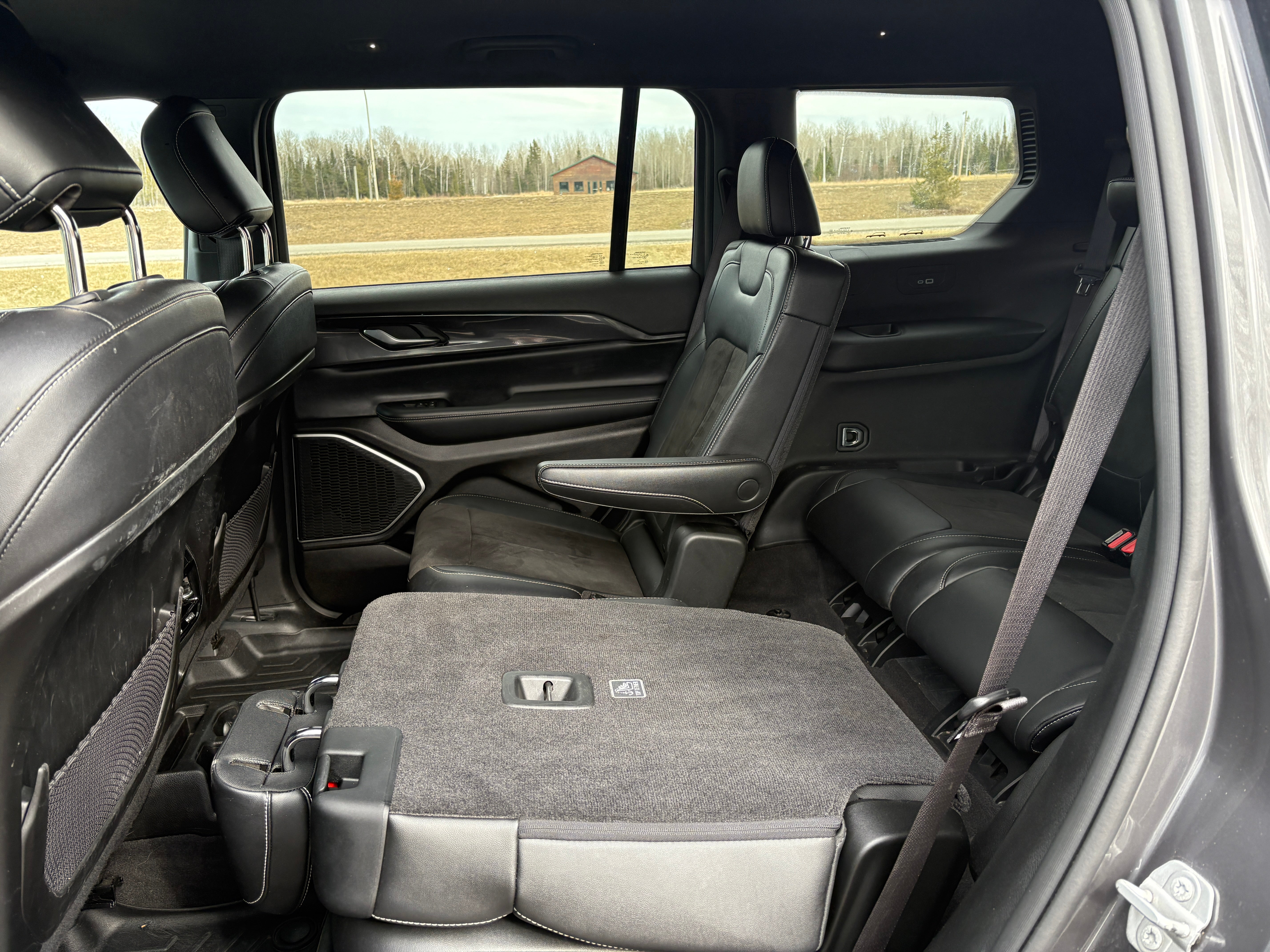 2021 Jeep Grand Cherokee L Altitude