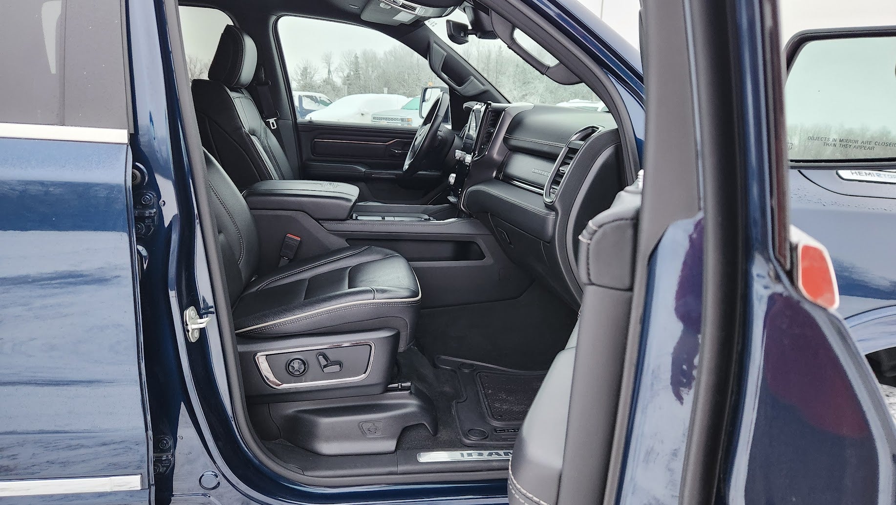 2023 RAM 1500 Limited