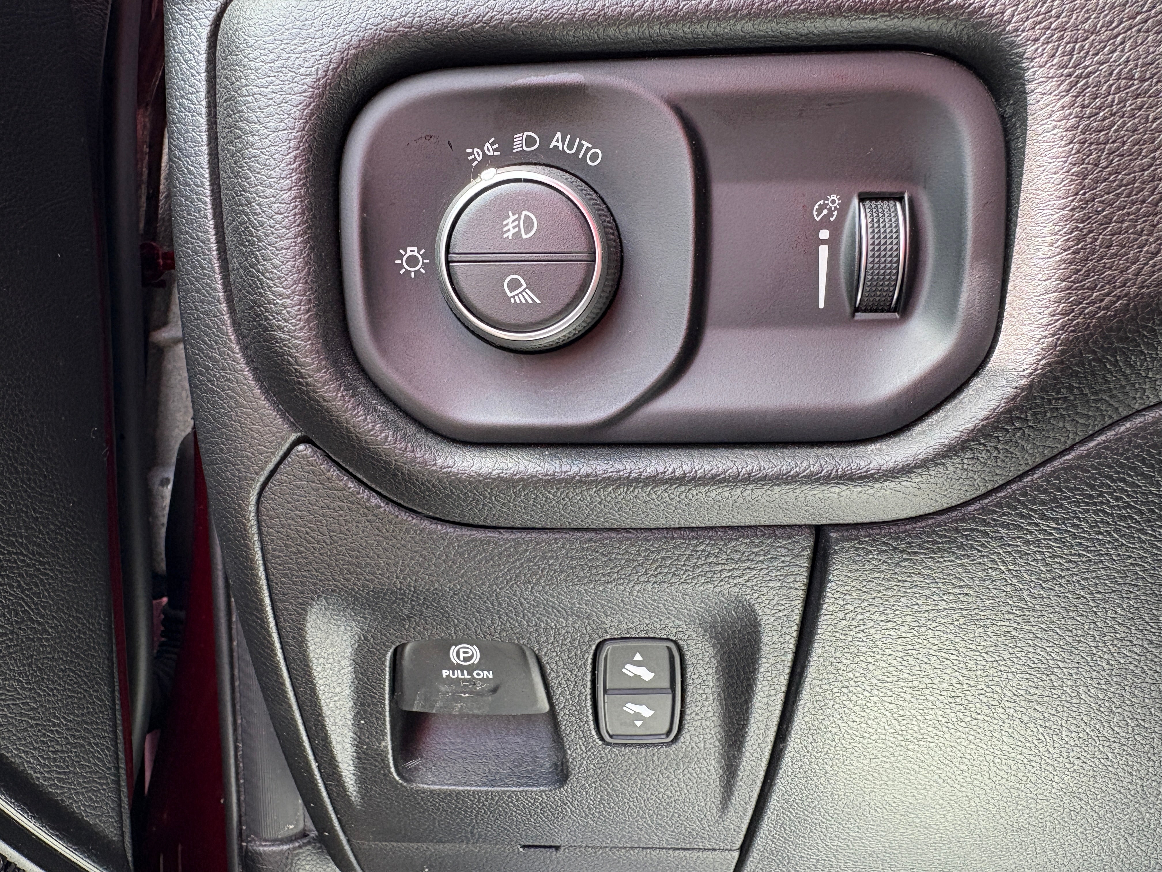 2024 RAM 1500 Sport