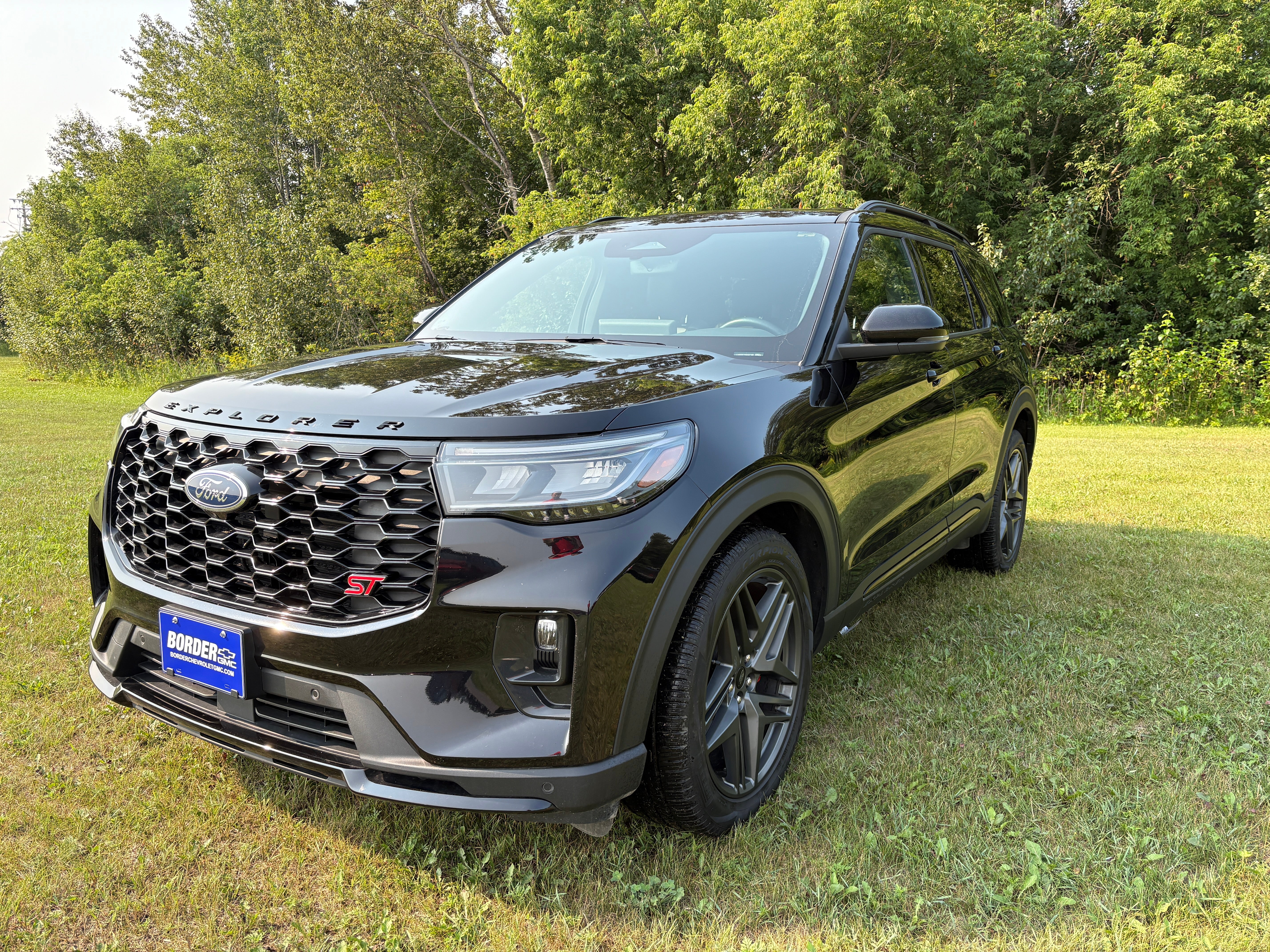 2025 Ford Explorer ST