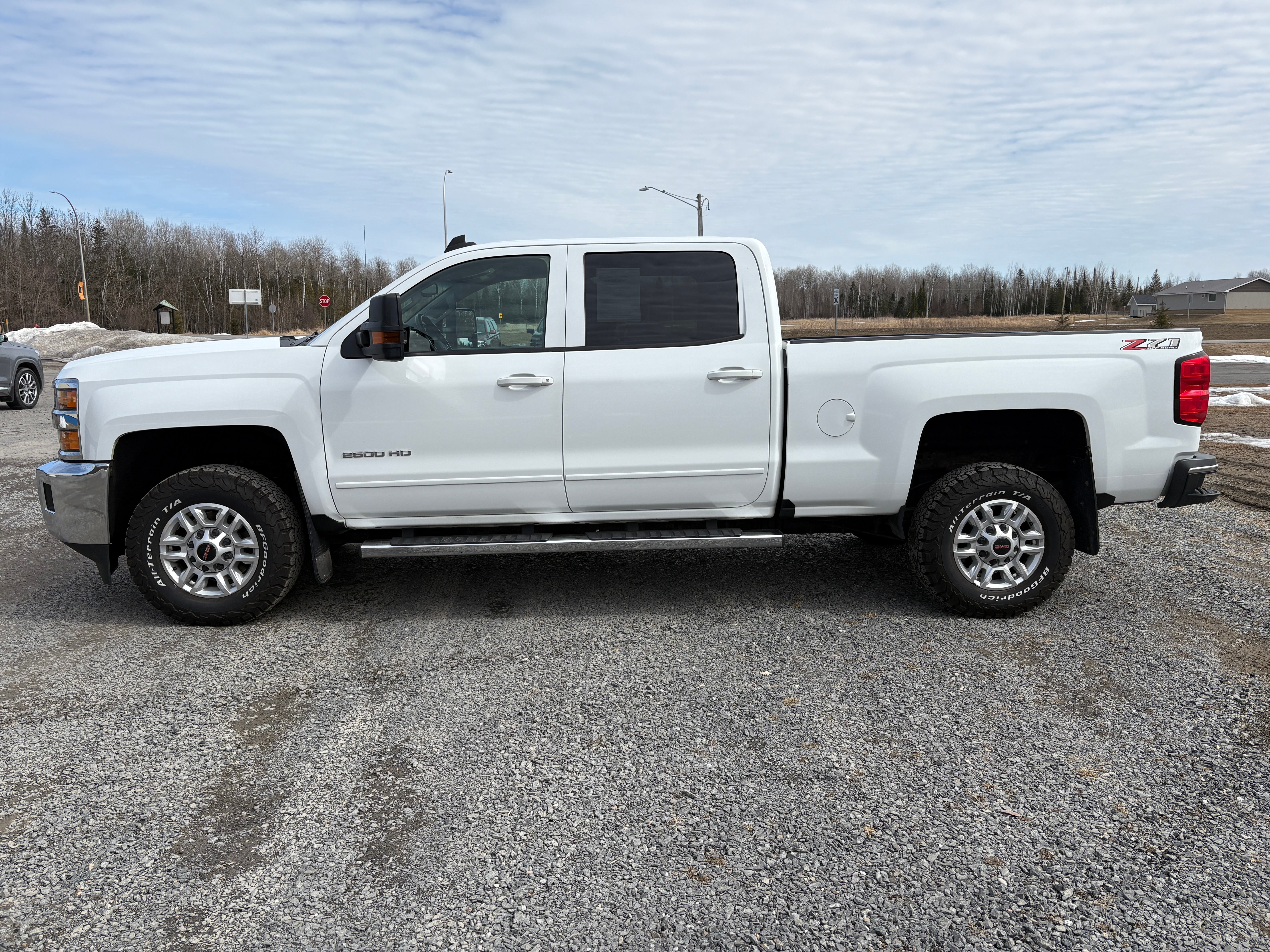 Used 2019 Chevrolet Silverado 2500HD LT with VIN 1GC1KSEG7KF249170 for sale in International Falls, Minnesota