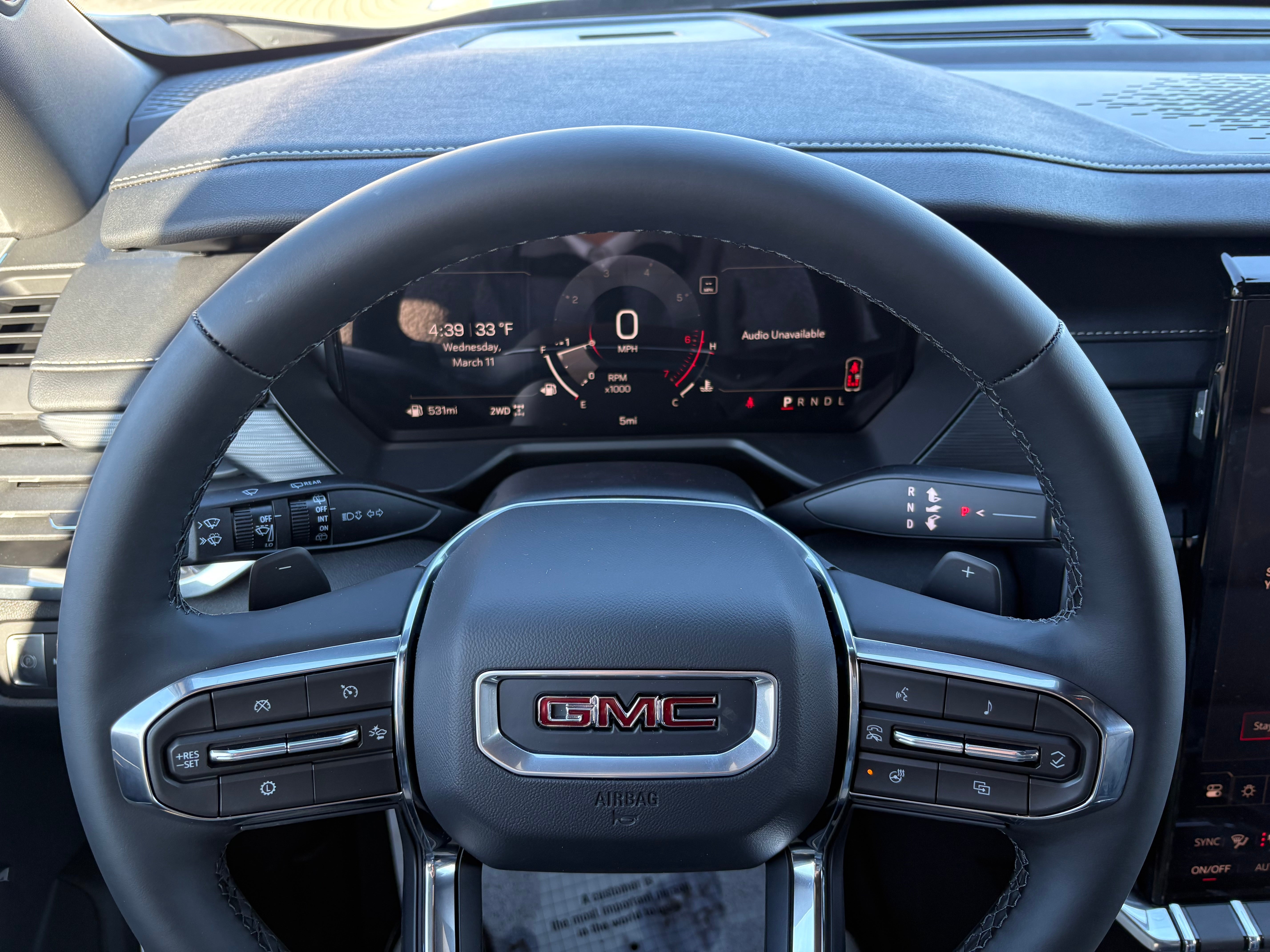 2026 GMC Acadia Elevation