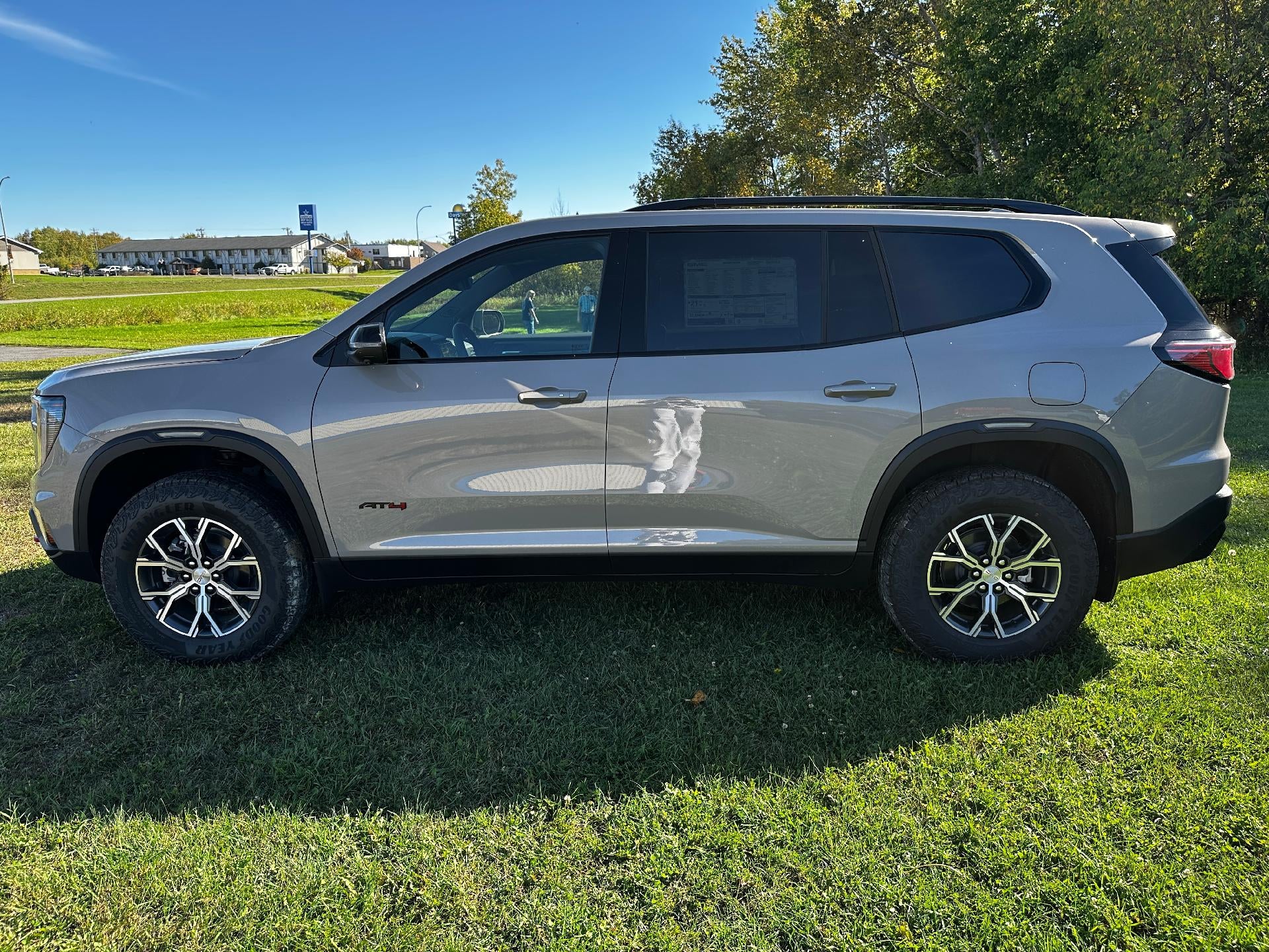 2026 GMC Acadia AT4