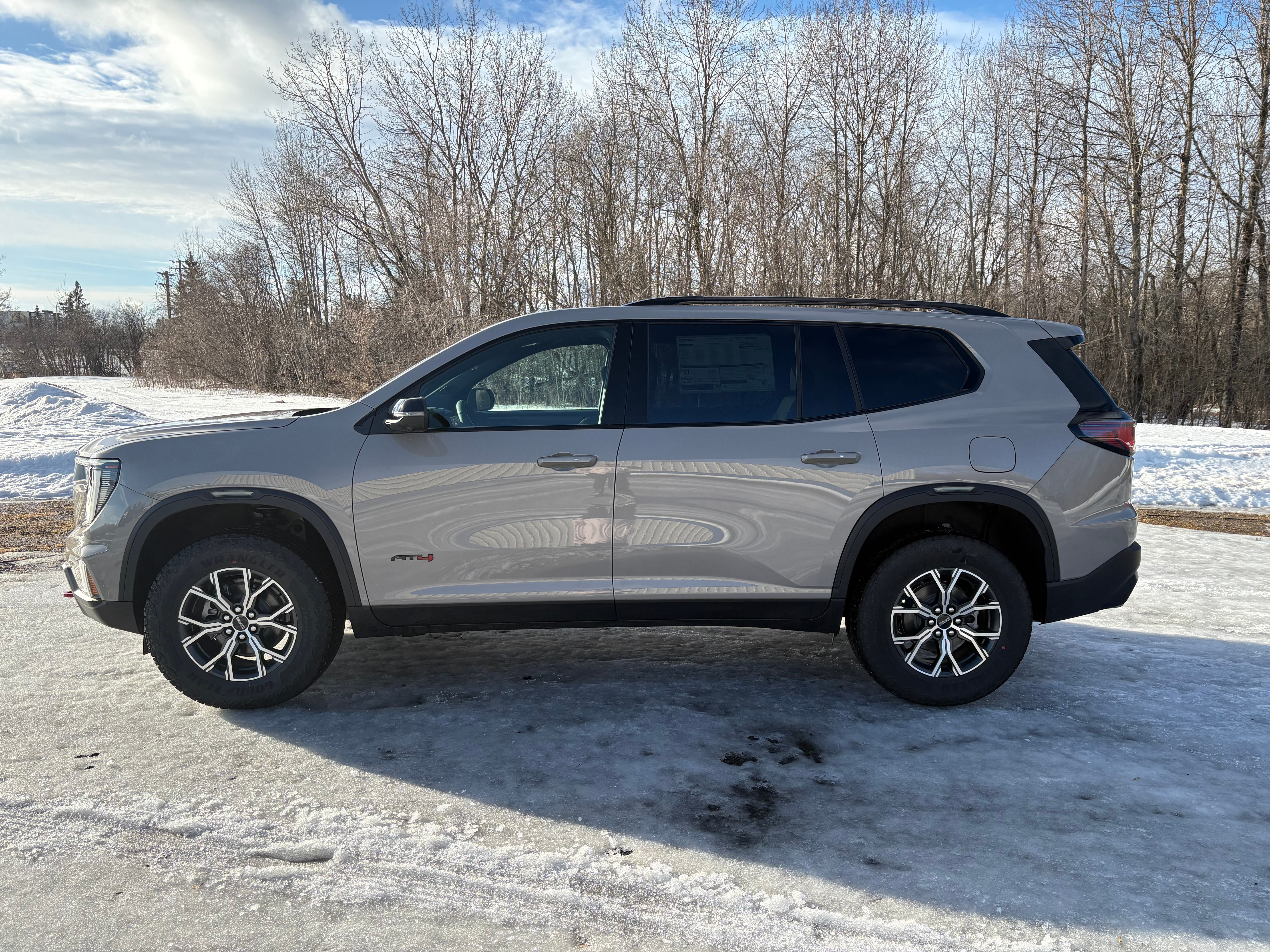 2026 GMC Acadia AT4
