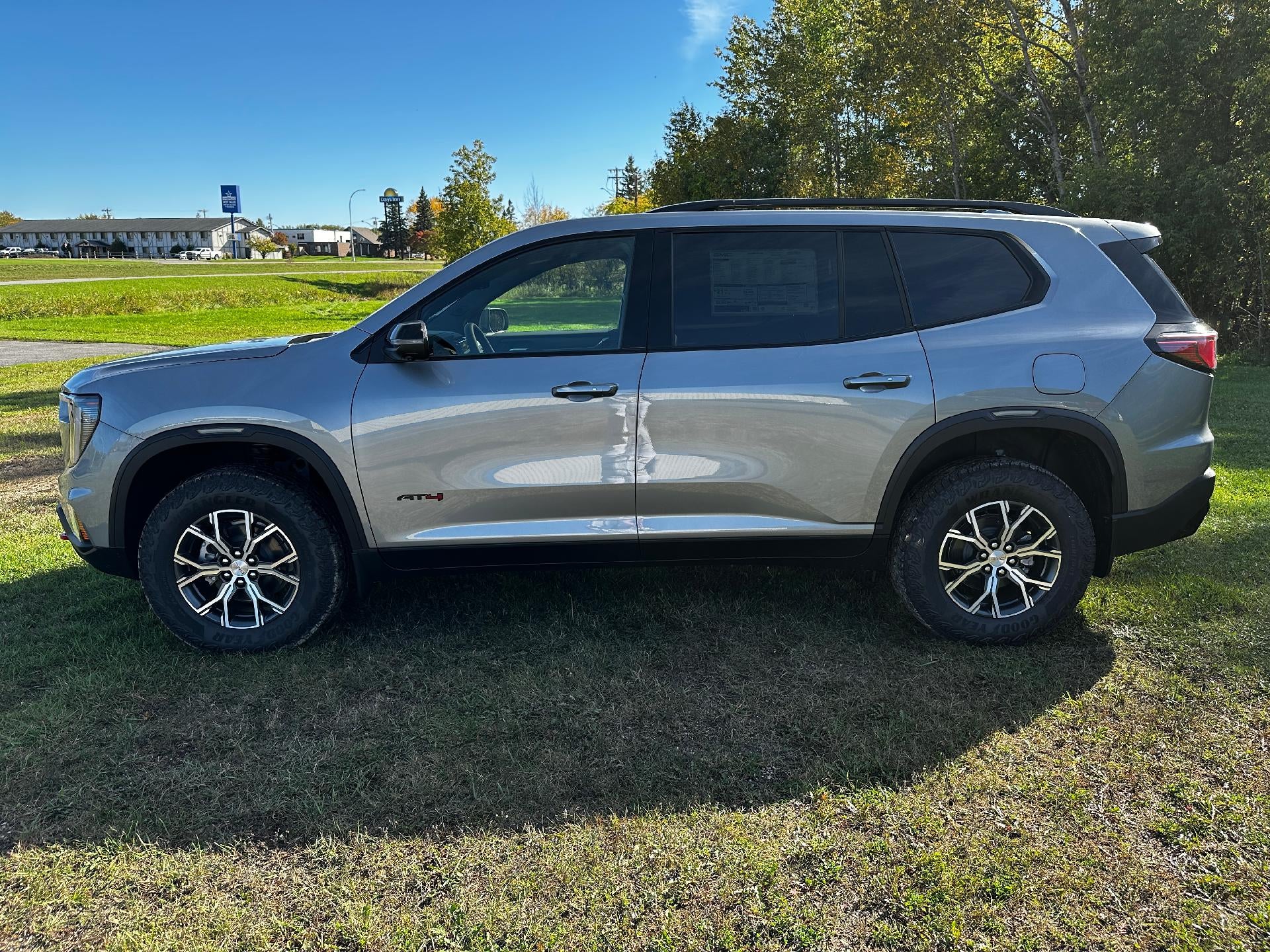 2026 GMC Acadia AT4