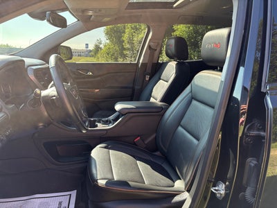 2022 GMC Acadia AT4