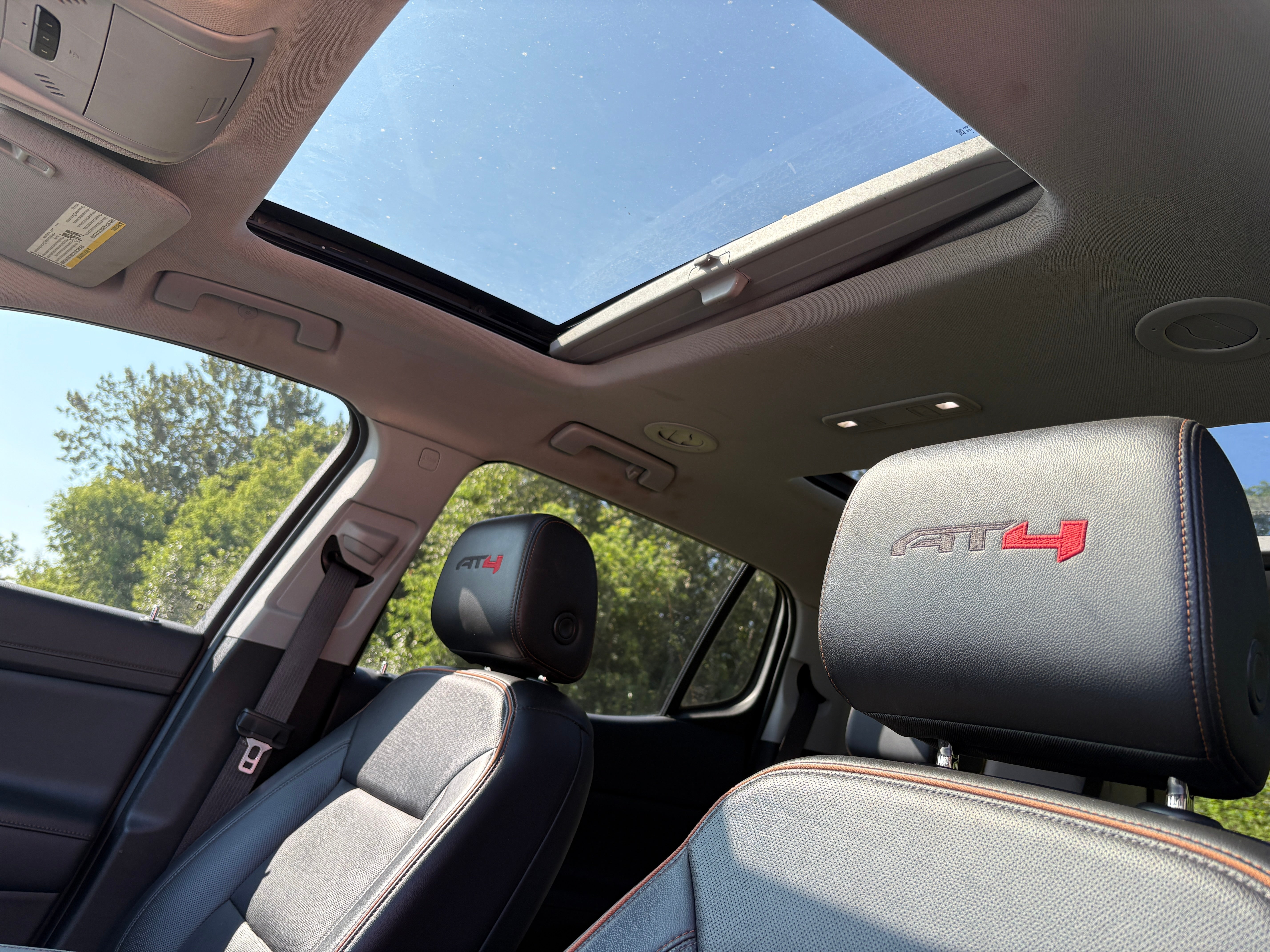 2022 GMC Acadia AT4