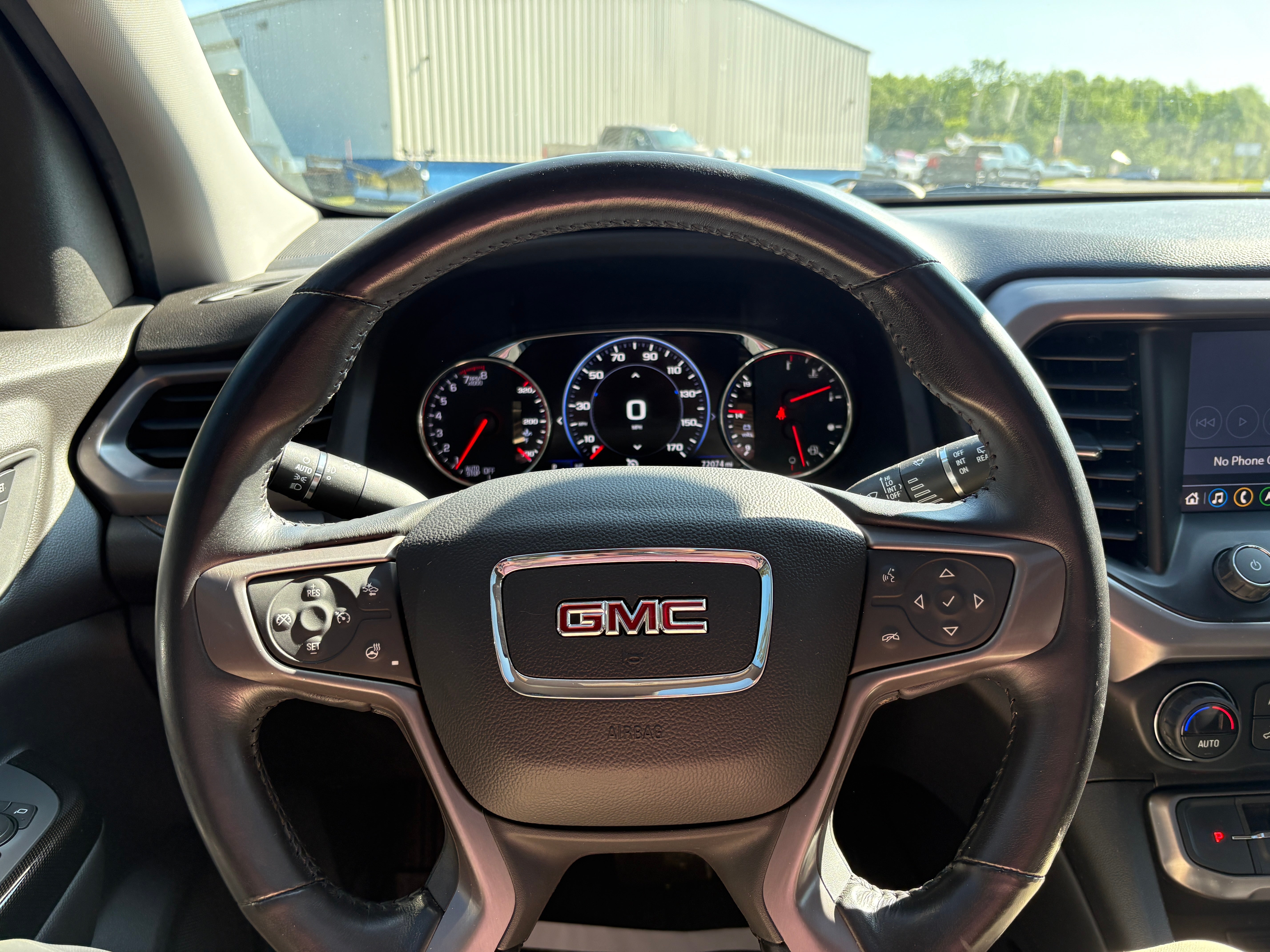 2022 GMC Acadia AT4
