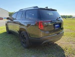 2022 GMC Acadia AT4
