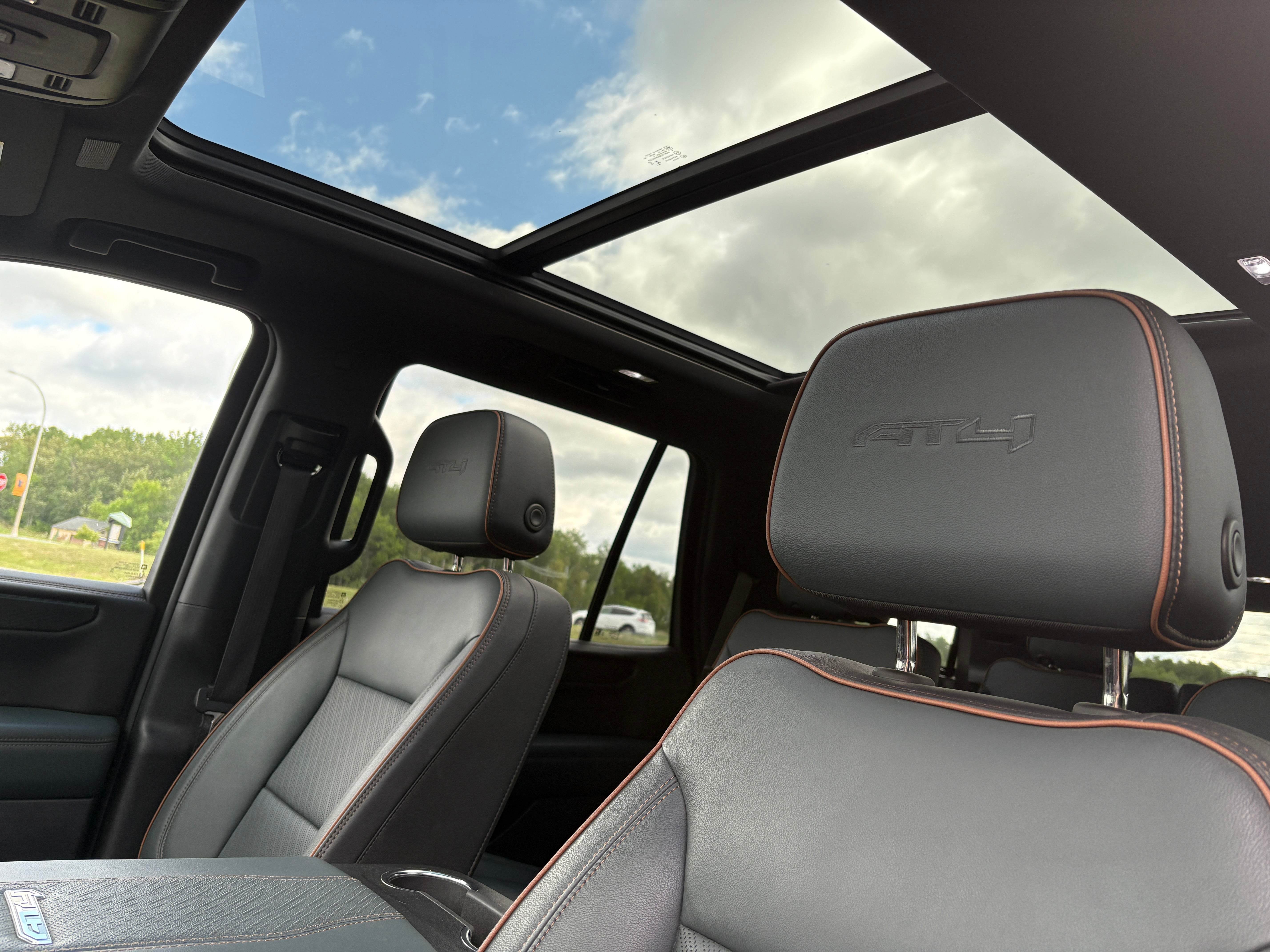 2025 GMC Yukon AT4