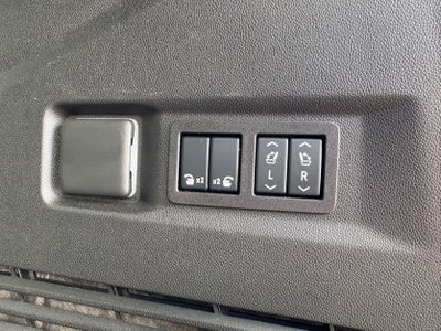 2025 GMC Yukon AT4