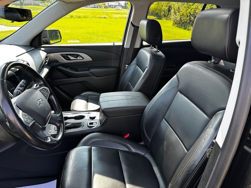 2021 Chevrolet Traverse RS