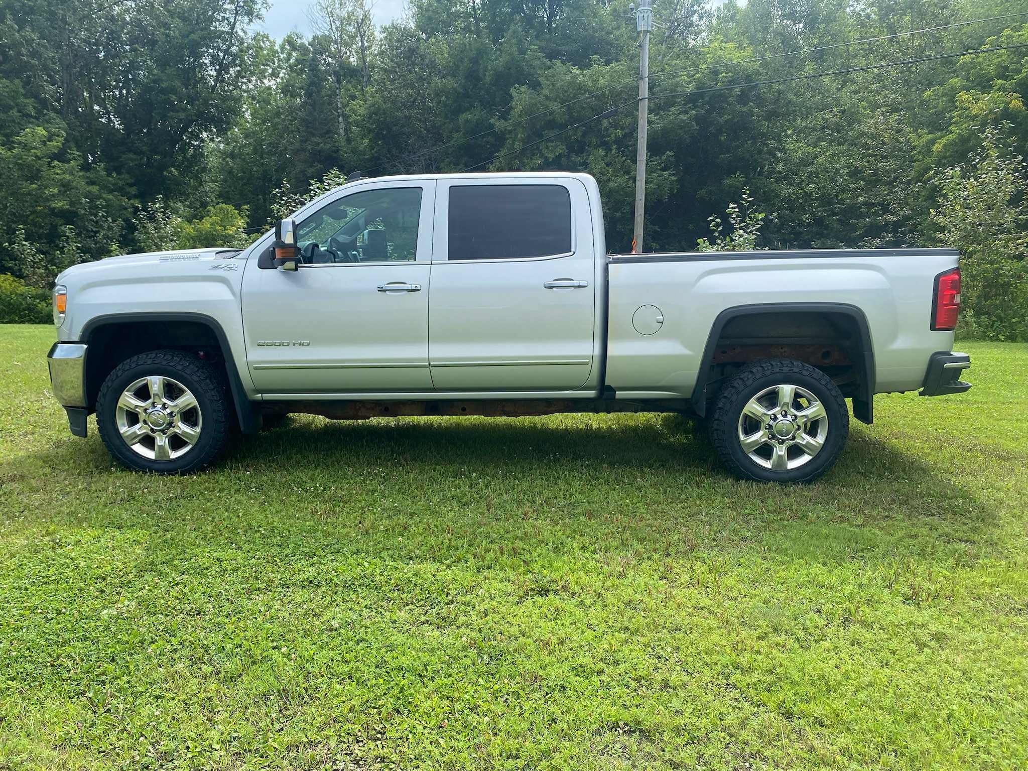 2019 GMC Sierra 2500 HD SLT