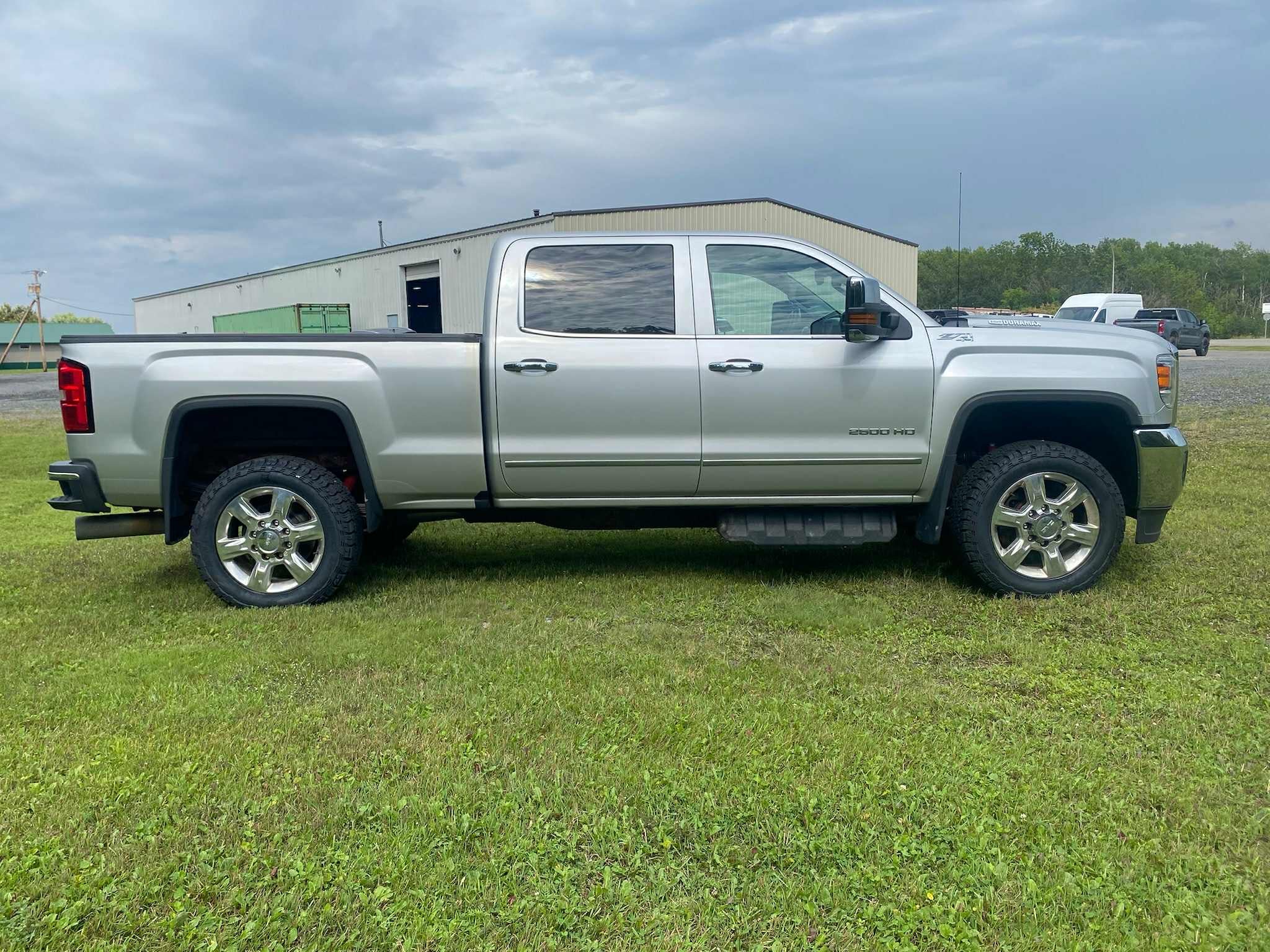 2019 GMC Sierra 2500 HD SLT