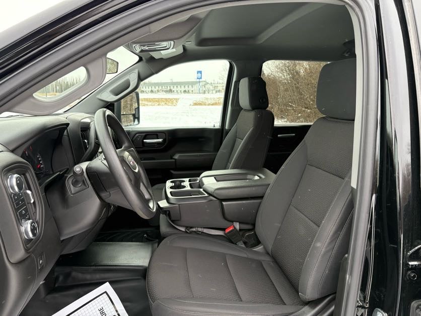 2024 GMC Sierra 2500 HD Pro