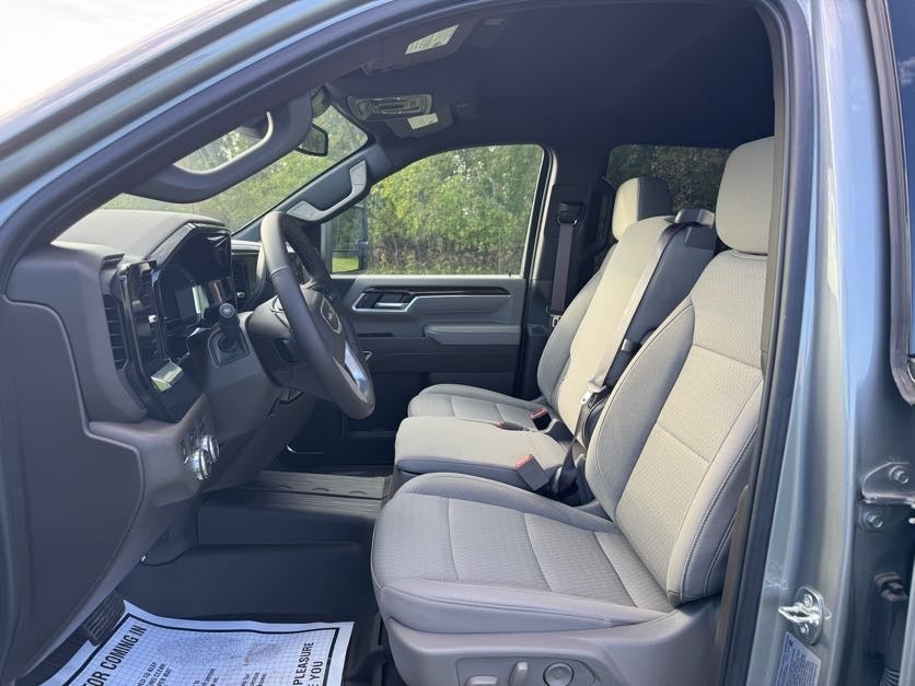 2025 GMC Sierra 3500 HD SLE