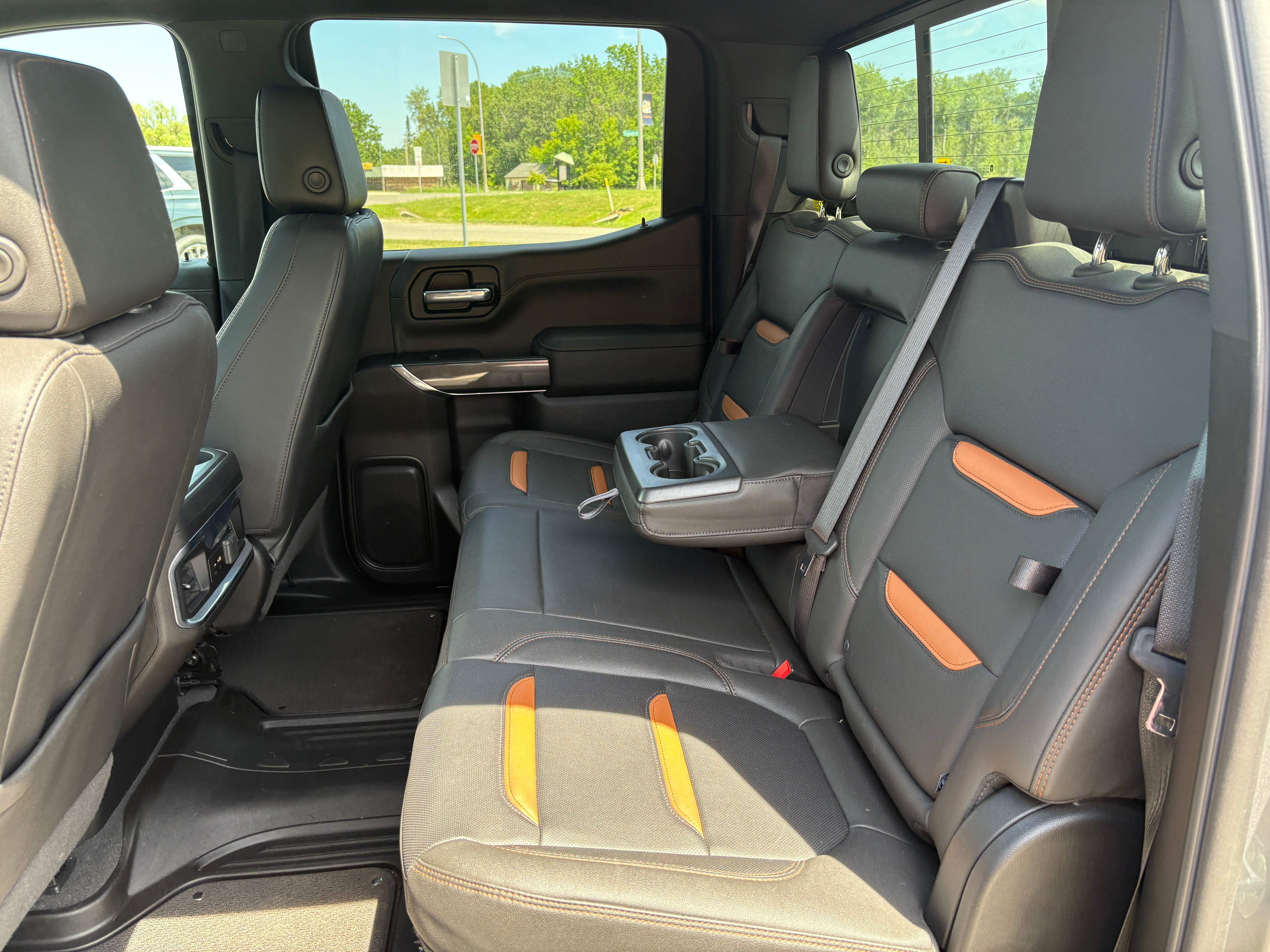 2022 GMC Sierra 1500 Limited AT4