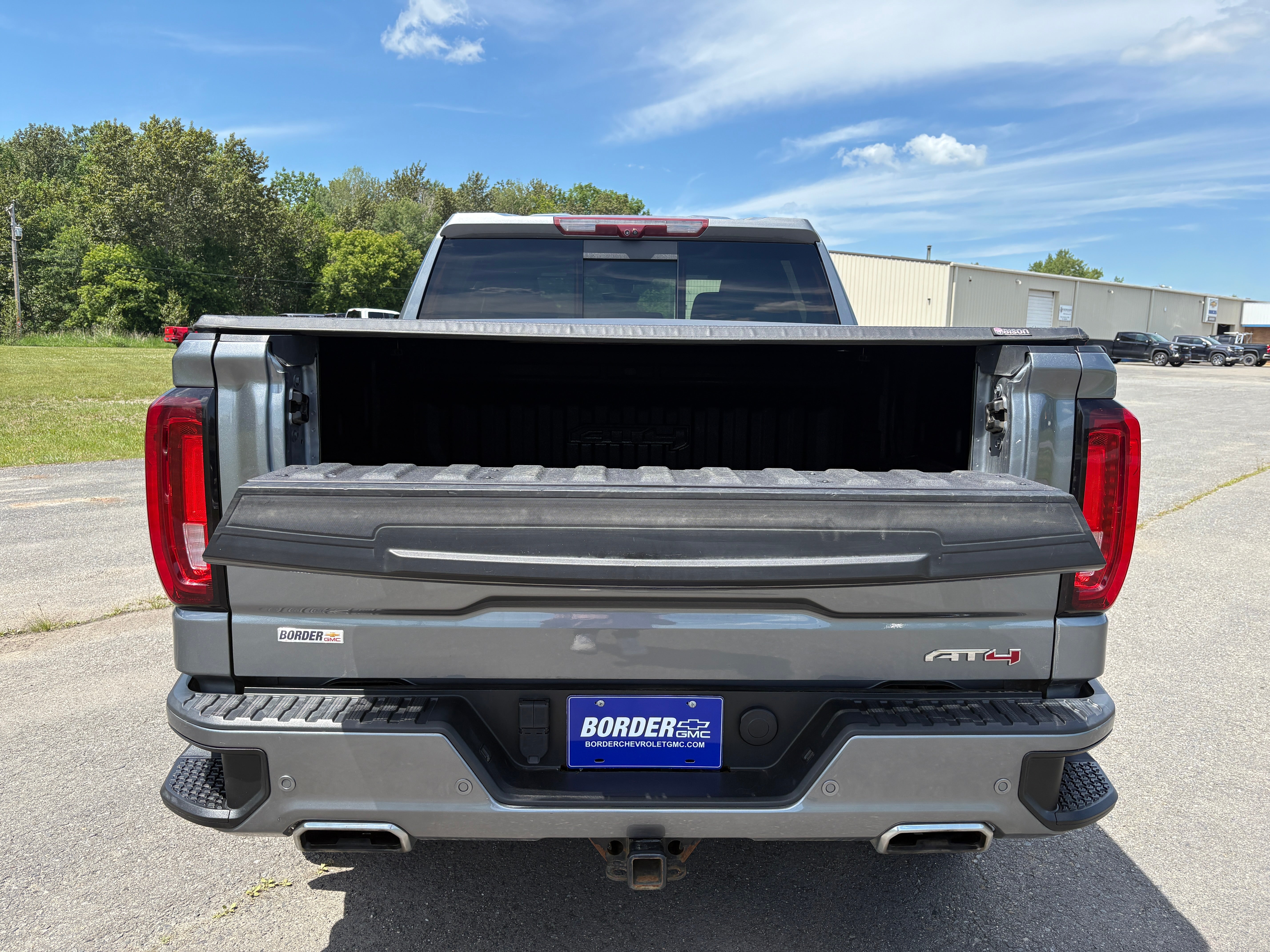 2022 GMC Sierra 1500 Limited AT4