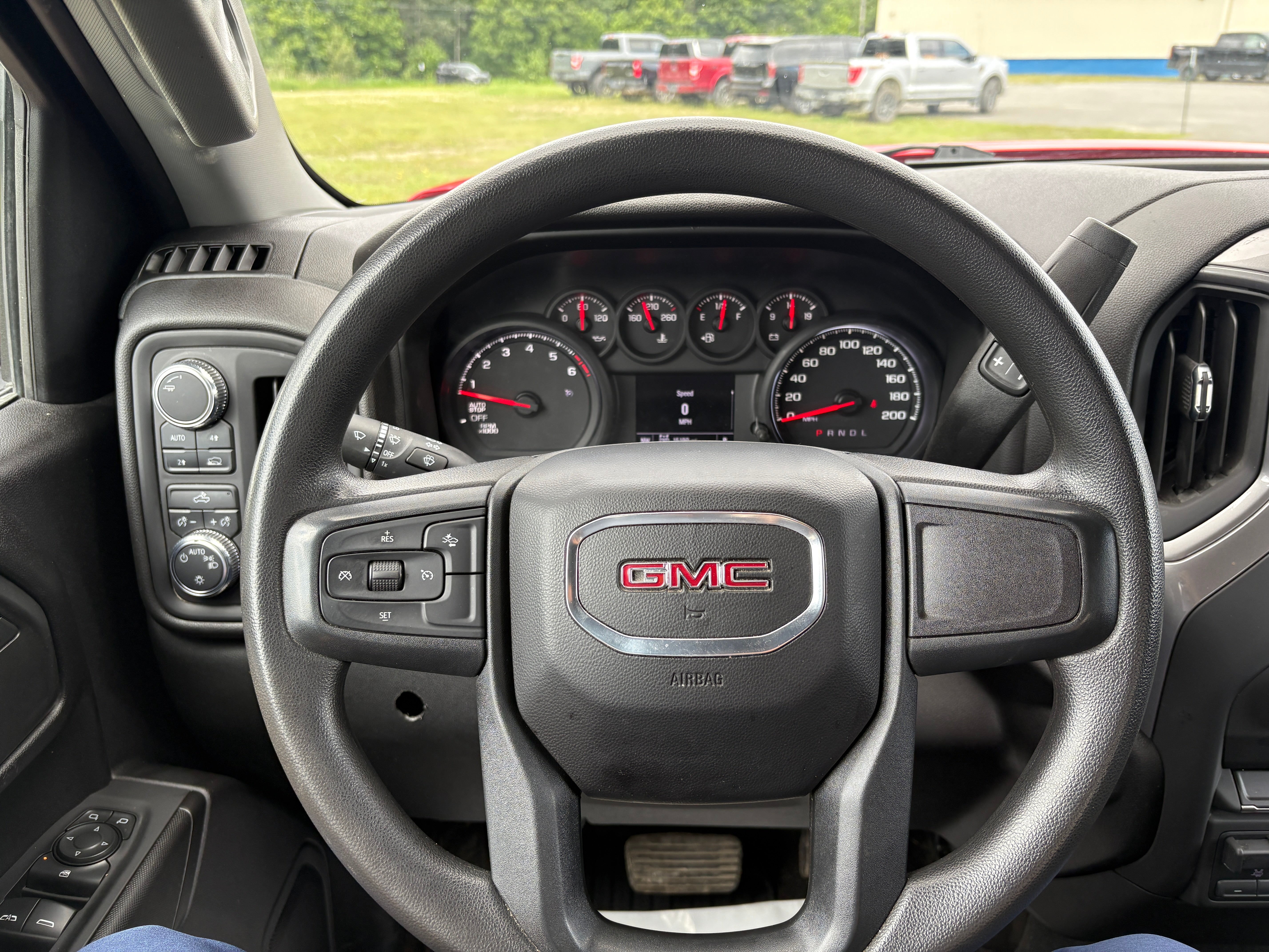 2024 GMC Sierra 1500 Pro