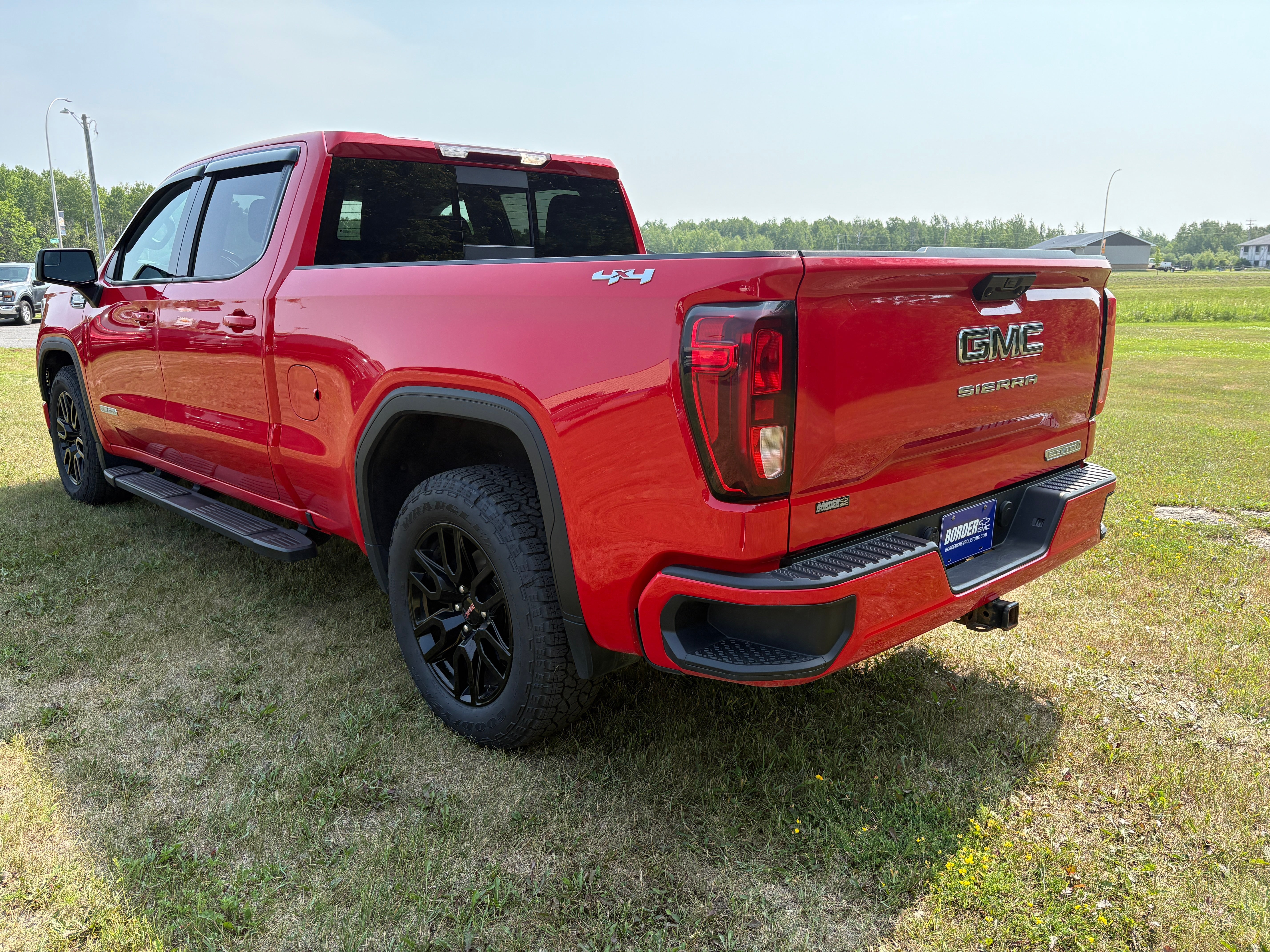 2023 GMC Sierra 1500 Elevation