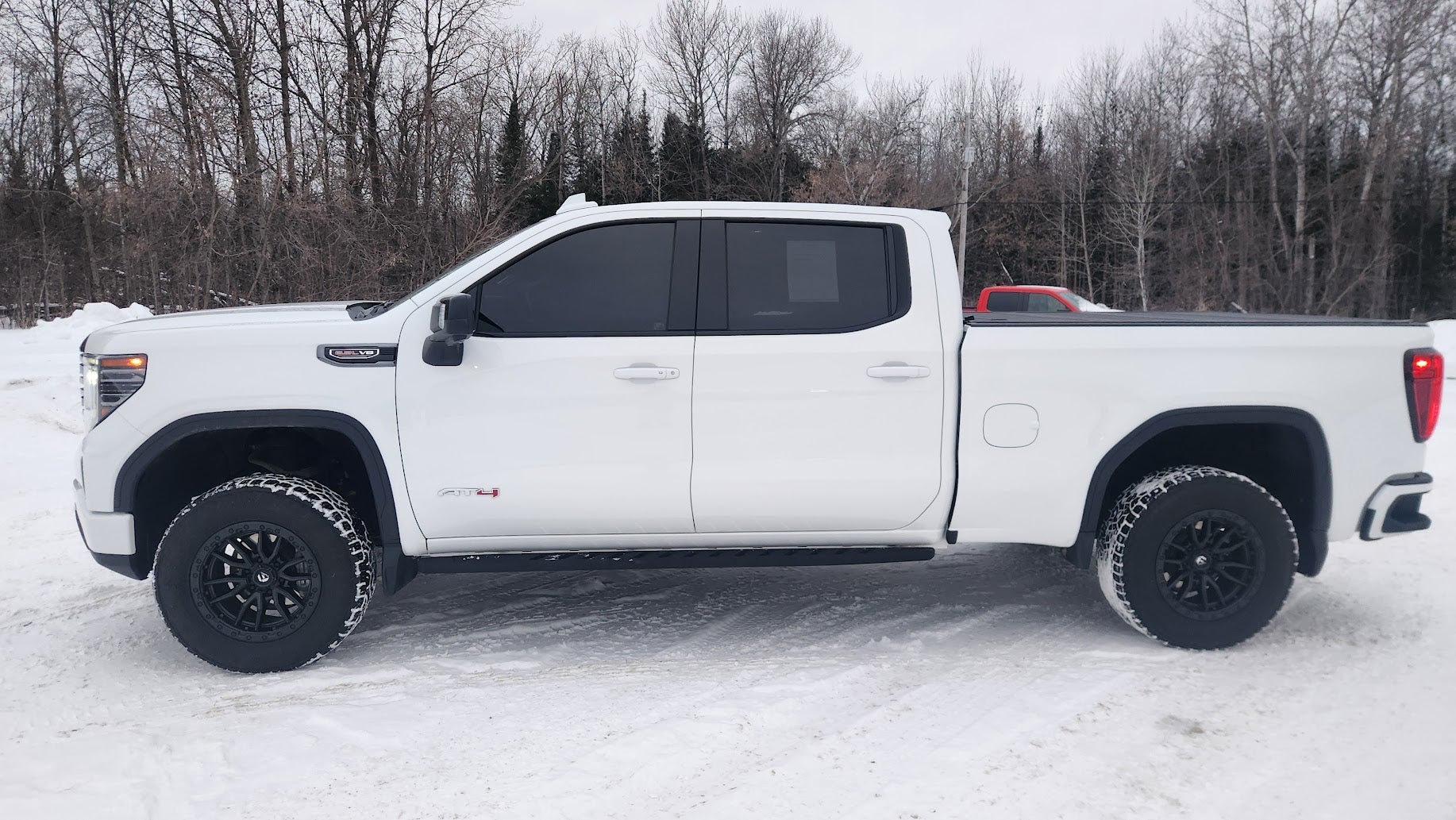 2025 GMC Sierra 1500 AT4