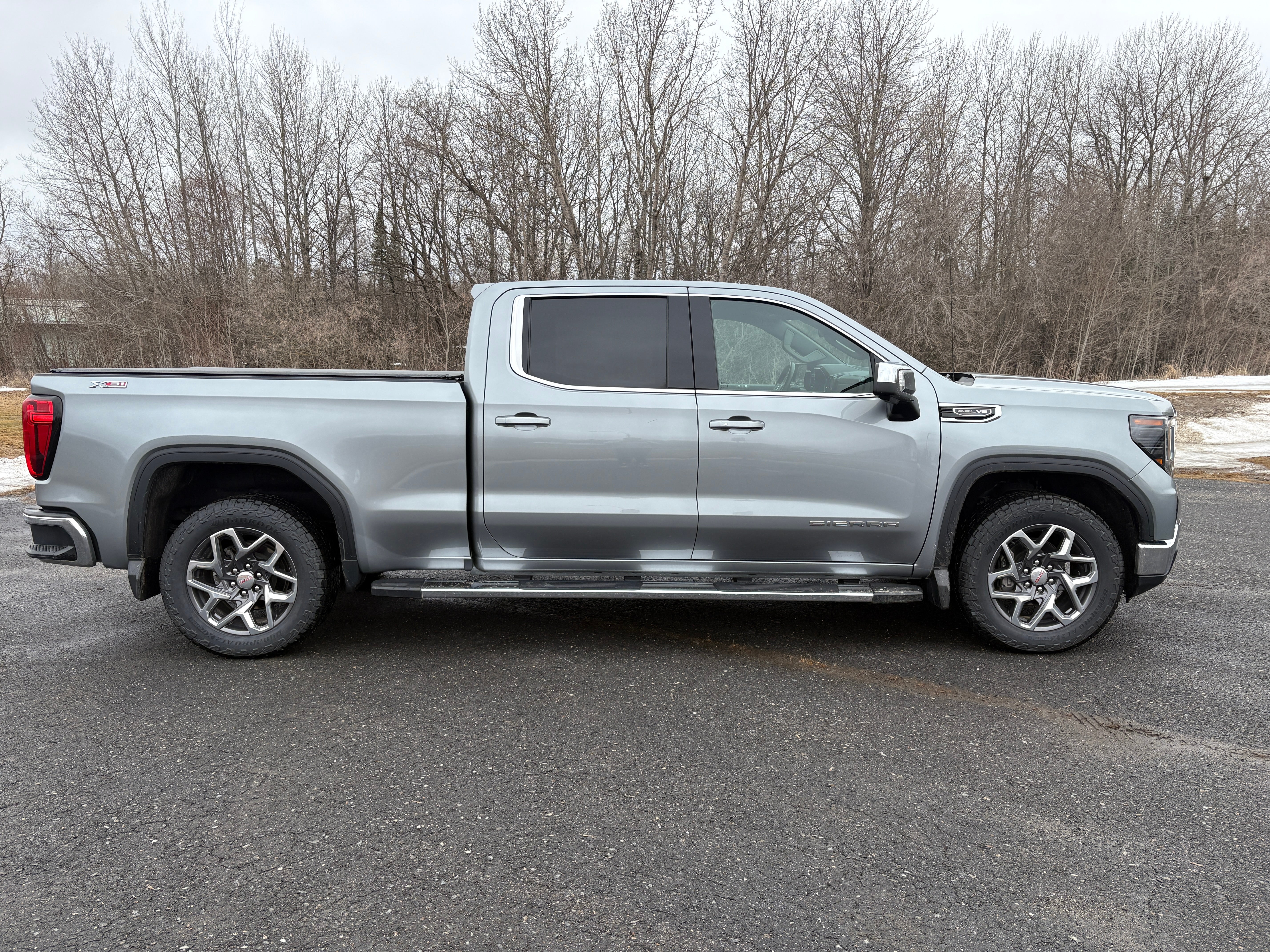 2023 GMC Sierra 1500 SLE