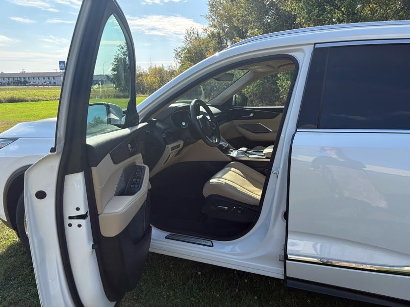 2023 Acura MDX w/Advance Package