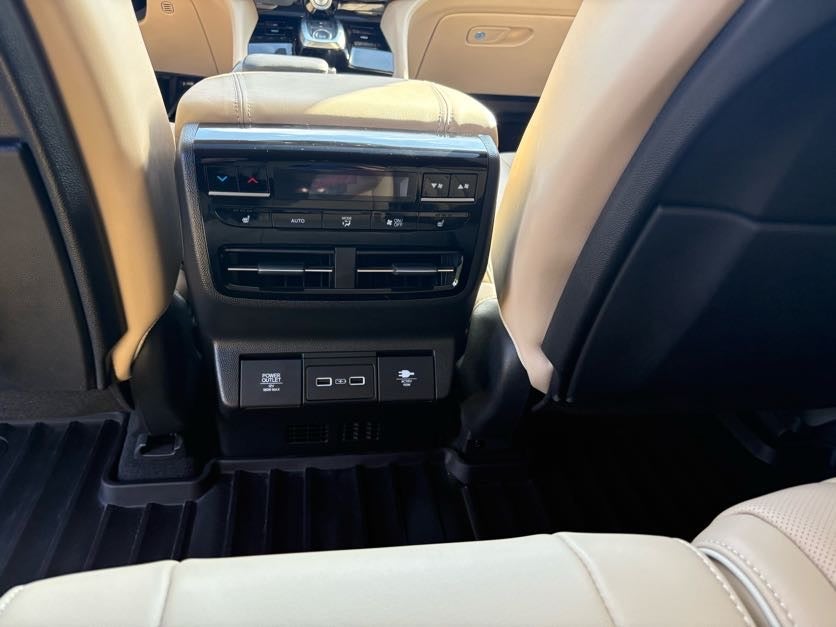 2023 Acura MDX w/Advance Package