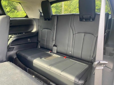 2024 INFINITI QX60 LUXE