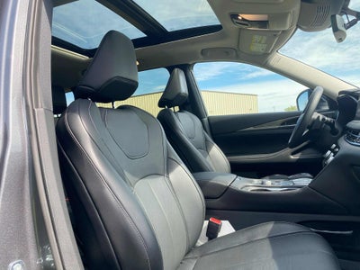 2024 INFINITI QX60 LUXE