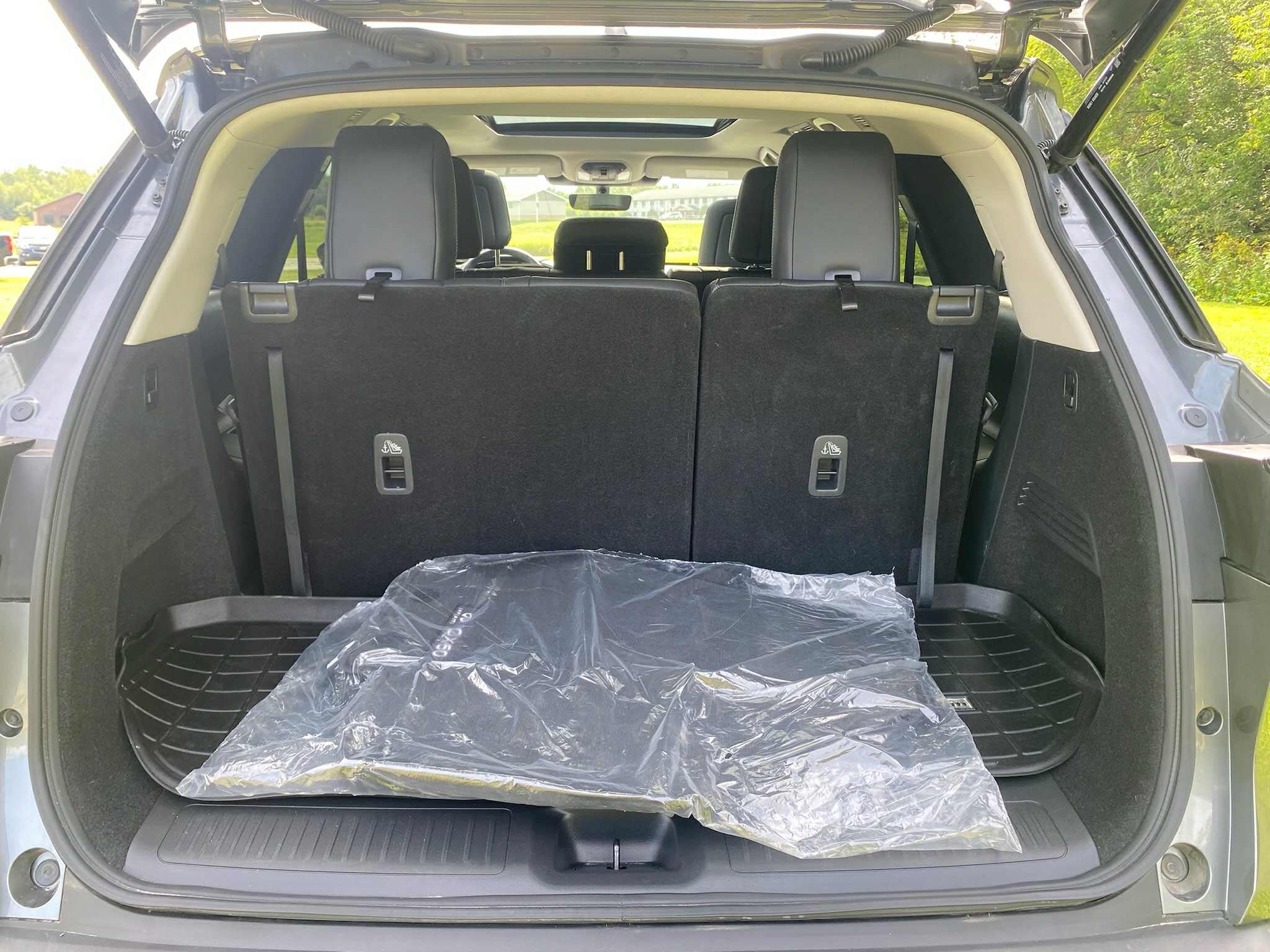 2024 INFINITI QX60 LUXE