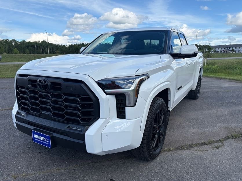 2023 Toyota Tundra 4WD SR5